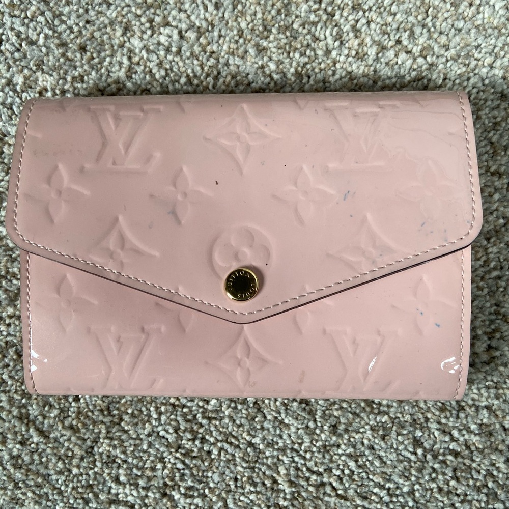 Louis Vuitton Vernis Sarah Compact Wallet